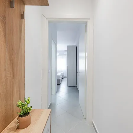 Terracotta By Apartment *