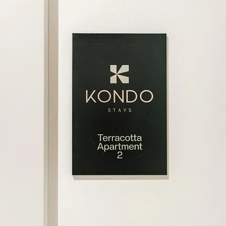Apartment Terracotta By Vlore