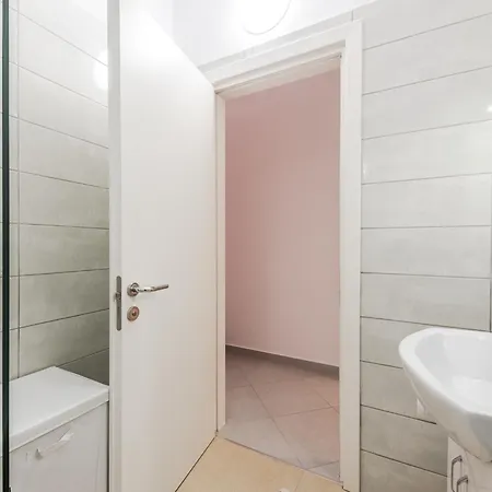 Appartement Terracotta By *
